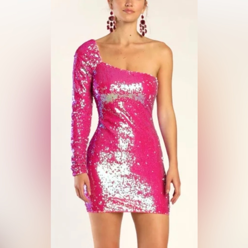 Pink lulus dress